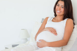 9 QUESTIONS YOU MUST NOT ASK A PREGNANT WOMAN